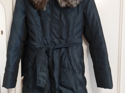 Пуховик зимовий