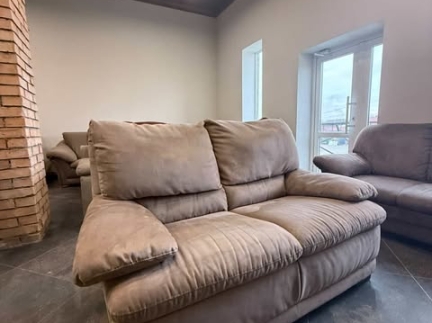 Диван в новому стані