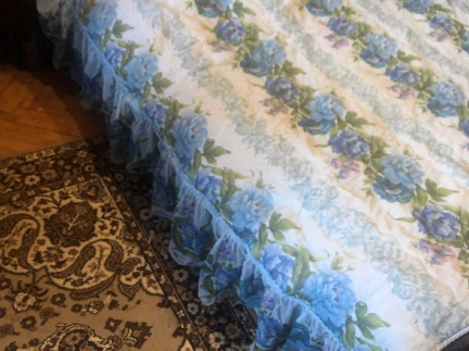 Двоспальне ліжко