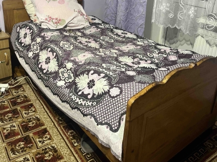 Ліжка два дубові