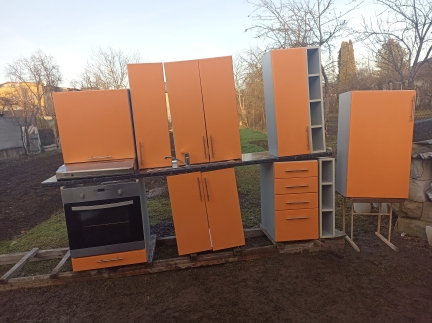 Кухонні меблі