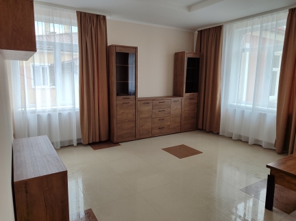 Здам 3 кімнатну квартиру.