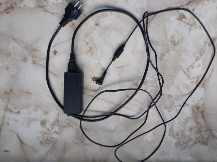 Блок живлення до ноутбуків Lenovo ( оригінал )