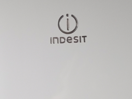 Холодильник INDESIT