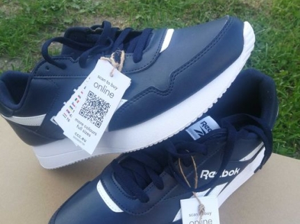Оригінальні кросовки Reeok