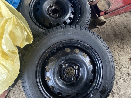 Шини зимові р 14