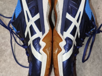 Кросівки ASICS оригінал, розмір 46