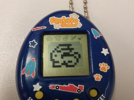 Тамагочі Fantasy Friends у відмінному стані