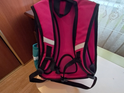 Дитячий рюкзак в хрошому стані