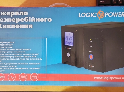 Джерело безперебійного живлення Logic Power