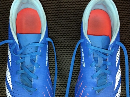 Бутси оригінал Adidas Predator 39 розмір кеди