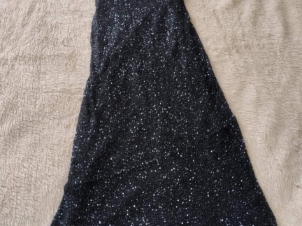 Дуже гарне вечірнє плаття