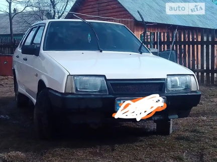 Розбираю ваз 21099