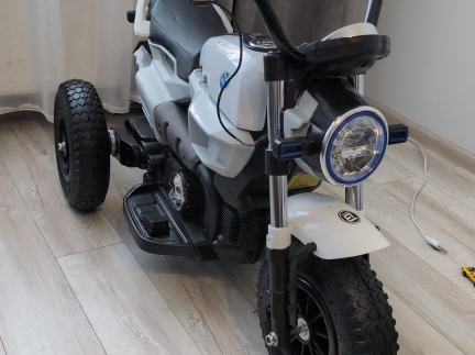 Шукаю майстра по дитячих електробайках