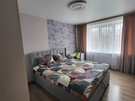 Подобово здам 2-кімнатну квартиру