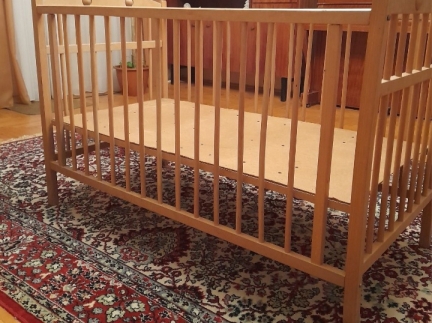 Дитяче   ліжечко