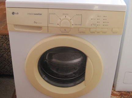 Пральна машинка LG