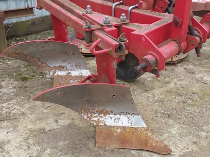 Плуг  VIRAX -2/25