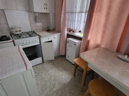 Здам 5 кімнатну квартиру