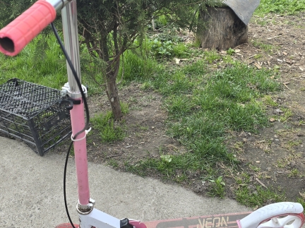 Самокати та скейт