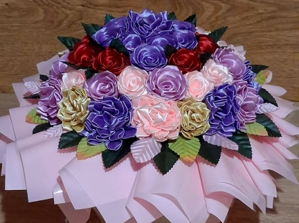 Атласні квіти продам