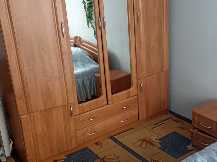 2-кімнатна квартира, вул.Підвальна 10