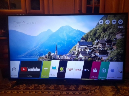 Телевізор LG 55
