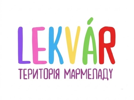 Продавець