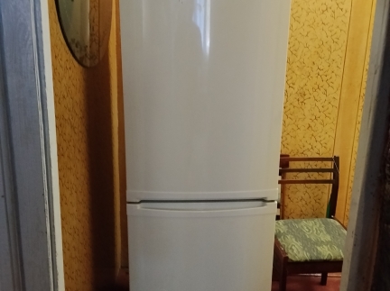 Холодильник Zanussi