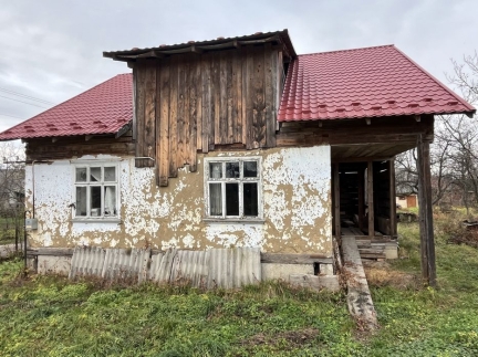 Будинок, незавершене будівництво