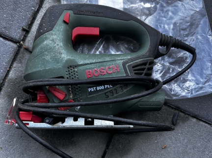 Лобзик Bosch pst 800 pel