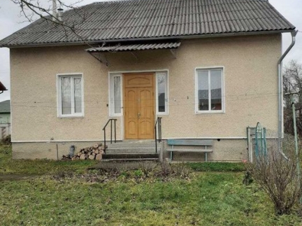 Будинок, с-ще Рожнятів