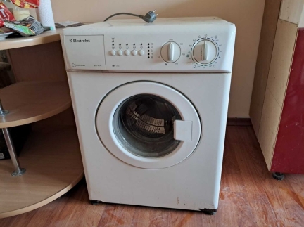 Пральна машина Electrolux EWC 1350