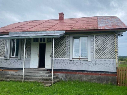 Будинок, с.Нижній Струтин