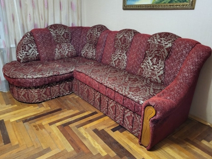 Кутовий розбірний диван з розкладним матрацом