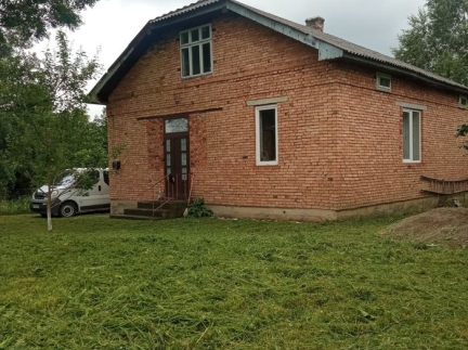 Будинок цегляний